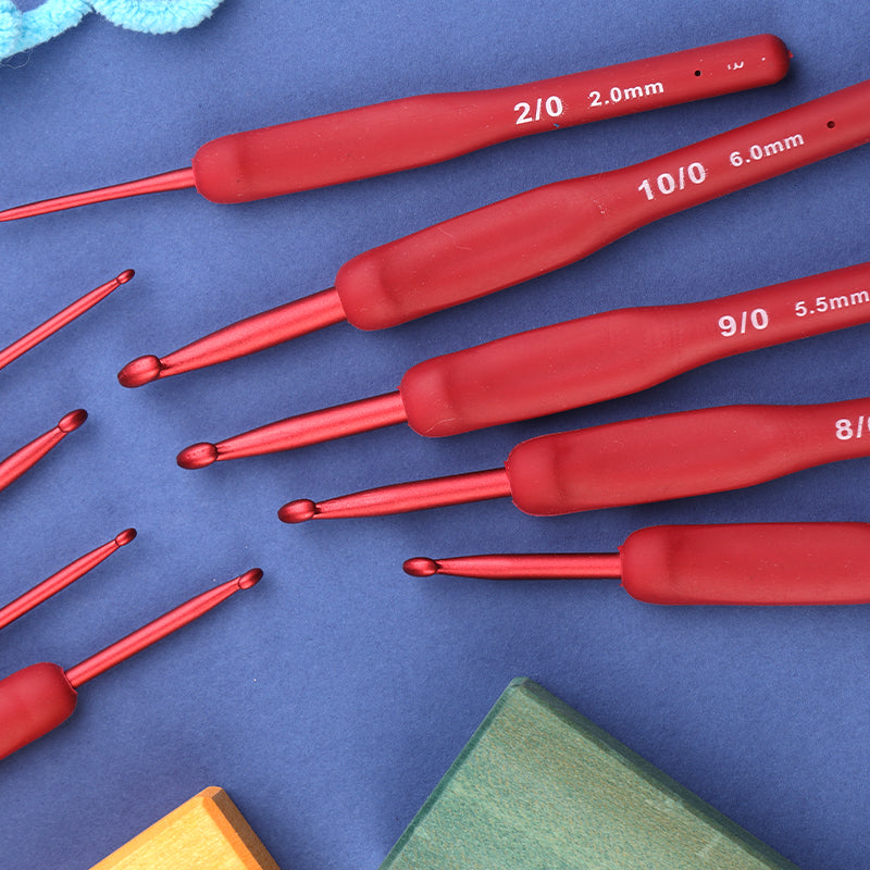 Crochet Hook: Ergonomic Red Crochet Hooks - 9PCS for Arthritic Hands