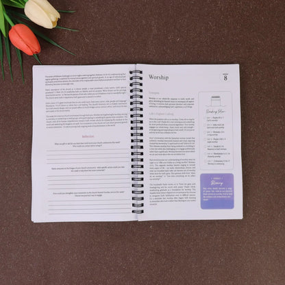 The 365 Day Bible Study Workbook For Women: A Year of Empowering, Strengthen Your Spirit,Build Your Relationship with God